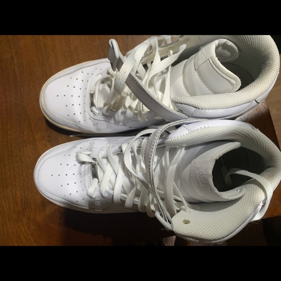 Nike | Shoes | High Top White Air Force 